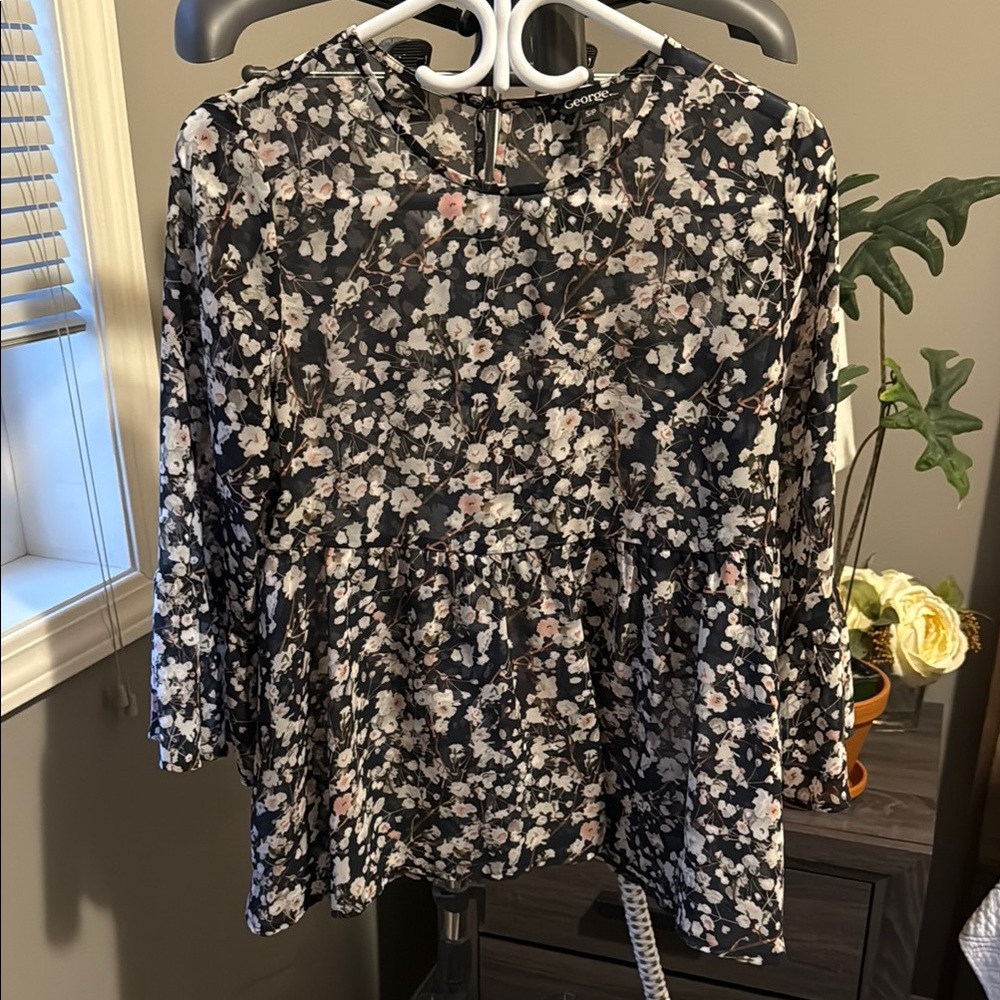 George Navy and White Floral Blouse with 3/4 Sleeves